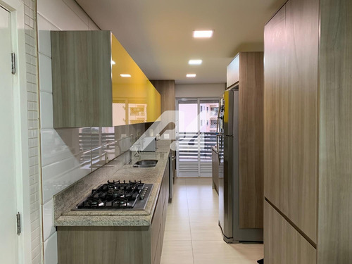 Apartamento À Venda Em Cambuí - Ap010568