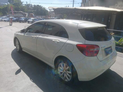 Mercedes-Benz A 200 1.6 TURBO STYLE 16V GASOLINA 4P AUTOMÁTICO