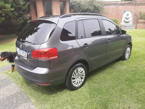 Volkswagen Suran 1.6 Comfortline 101cv 2016