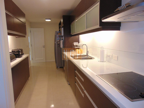 Imagen 17 de 30 de Divino Apartamento Con Excelentes Amenitis