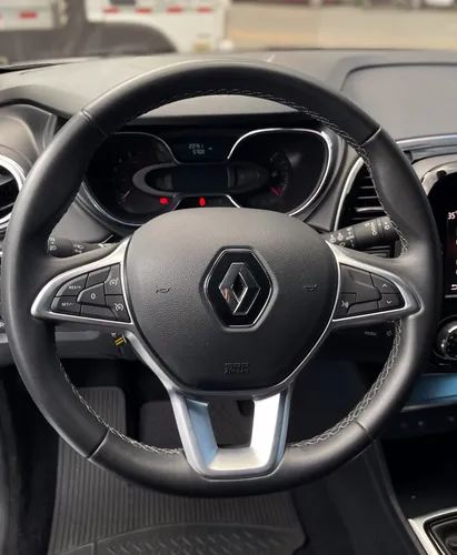 Renault Captur 1.3 T Iconic Cvt