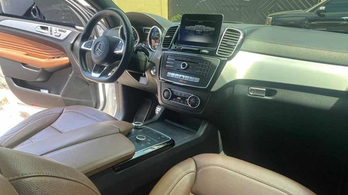 Imagen 11 de 15 de Mercedes Benz Gle 43 2018