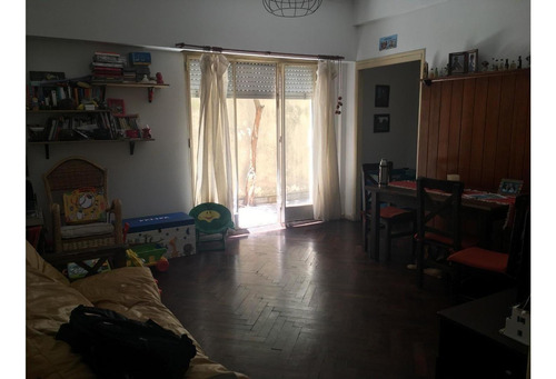 Imagen 5 de 9 de Departamento 3 Amb Con Patio Bajo De Precio!!!!