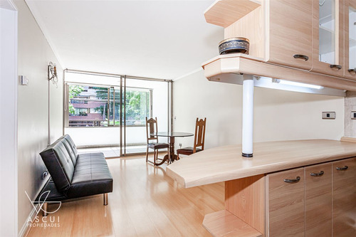 Departamento En Venta De 1 Dorm. En Las Condes