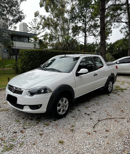 Fiat Strada 1.4 Trekking Cd