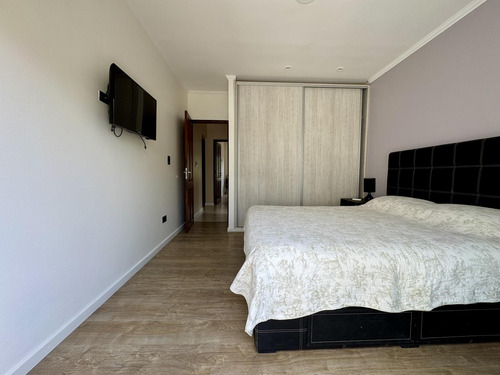 Casa Tres Dormitorios En Venta Villa Amelia