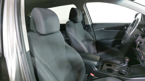 Kia Sorento 2.4 Lx At
