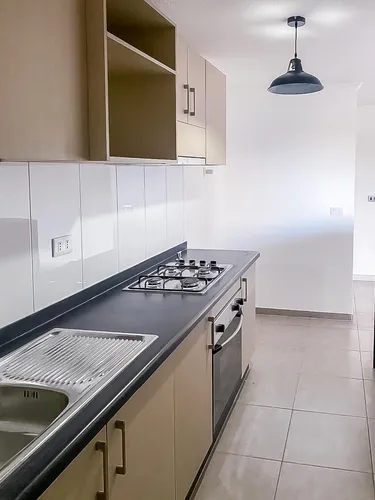 Arriendo De Departamento En Edificio Las Orquídeas, En La.