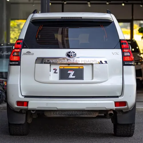 Toyota Prado vx 4.0 B2+