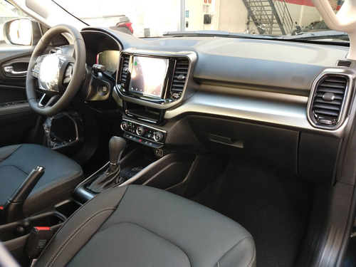 Imagem 9 de 15 de Fiat Toro 2.0 16v Turbo Diesel Volcano 4wd At9