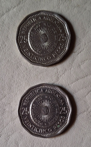 Primera Moneda Patria Argentina 25 Pesos. Año 1964. Exc.+ (Usado)