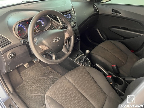 Imagem 5 de 15 de Hyundai Hb20 Comfort 1.0 2017