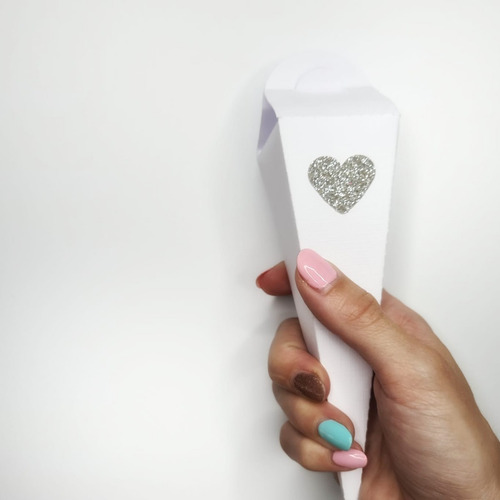Imagen 2 de 2 de Pack De 10 Conos Para Rellenar - Casamiento - Civil - Cumple