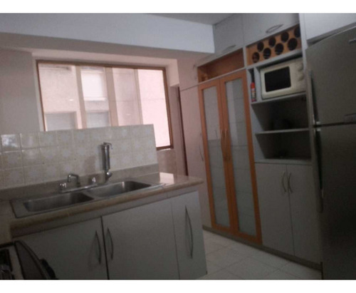Se Alquila Apto 136m2 3h/3b/1e+ 1c, Urb. Santa Fe Sur Baruta