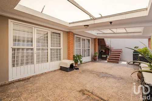 Venta Casa 7 Ambientes Adolfo Ruiz Cortínes