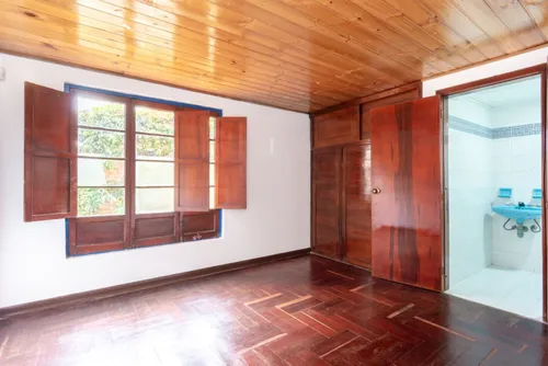 Casa En Arriendo En Vereda Calahorra. Cod A16708