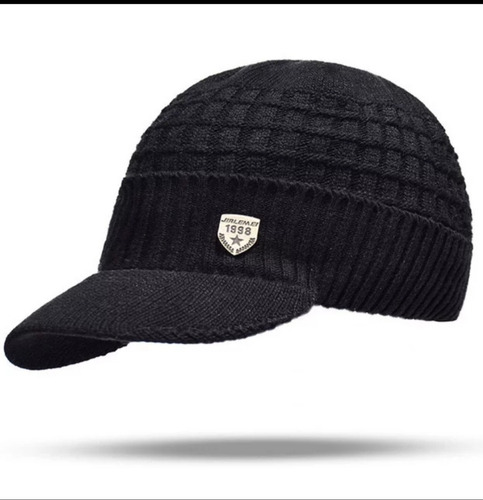 Imagen 1 de 4 de Gorro Lana Negro Con Visera