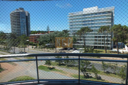 En Exclusividad!!! Ocean Drive Impecable Decorado !!!!- Ref: 3058