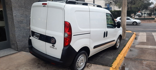 Imagen 3 de 9 de Fiat Doblo 1.4 Active 2014