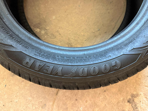 Pneu Goodyear Aro 16 205/55/16