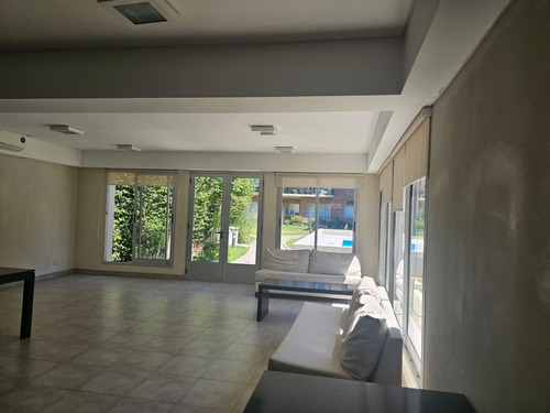 Venta Departamento 3 Ambientes Con Cochera Adrogue