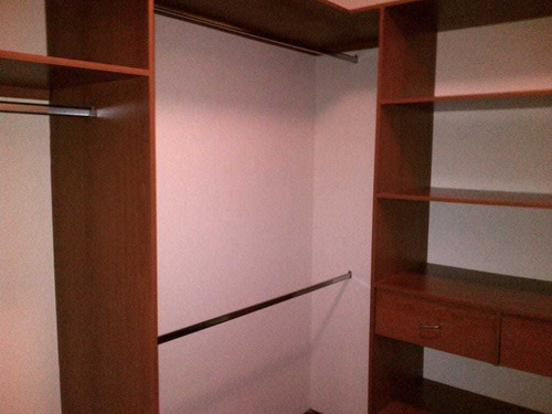 Imagen 8 de 9 de Rento Apto Z.10 Edif.portofino Ref.5720