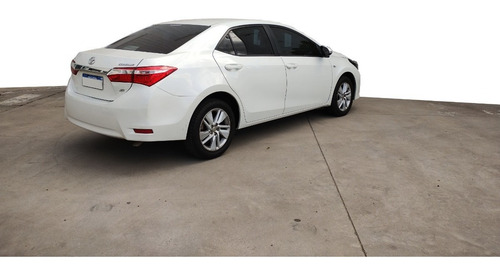 Imagen 6 de 12 de Toyota Corolla Xei 1.8 Cvt 2017 Automatico