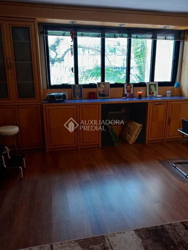 Imagem 5 de 12 de Sala/conjunto - Auxiliadora - Ref: 327522 - V-327522