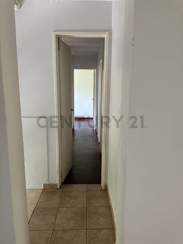 Casa Remodelar En Venta En Gonnet, 16 Bis 487 Y 488