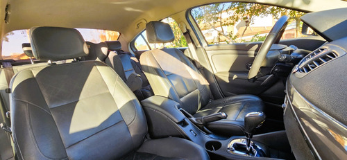 Renault Fluence 2.0 Dynamique Plus X-tronic Hi-flex 4p
