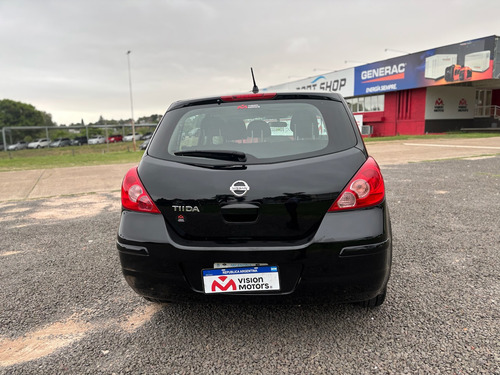 Nissan Tiida 1.8 Acenta