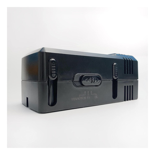 Adaptador De Convertidor De Voltaje Universal Nematech