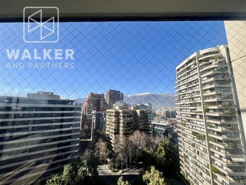 Departamento En Venta De 4 Dorm. En Las Condes