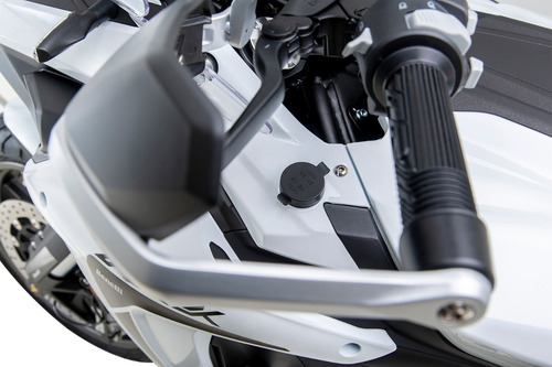 Imagen 16 de 24 de Benelli Trk 502 New Totalmente Equipada!