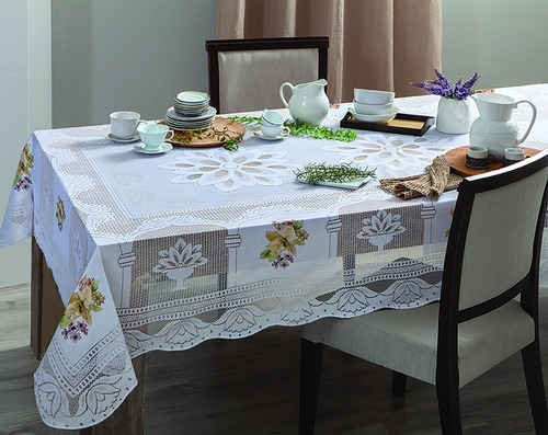 Toalha De Mesa Com Transfer Suzi  2,70m X 1,60m