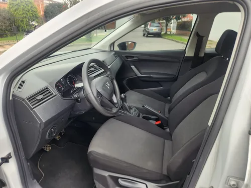 Seat Arona 1.6 Reference