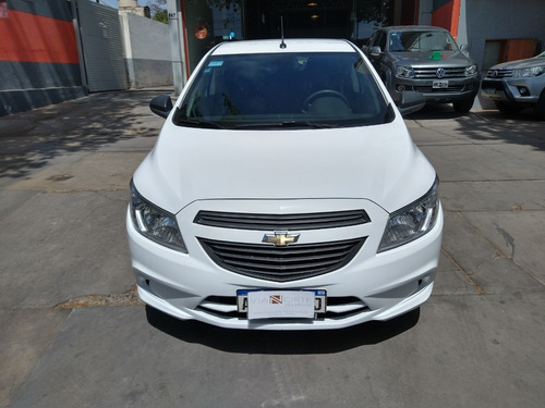 Imagen 2 de 10 de Chevrolet Prisma Ls Joy 2018