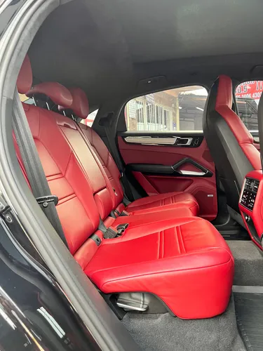 Porsche Cayenne coupé 4.0 v8 turbo at