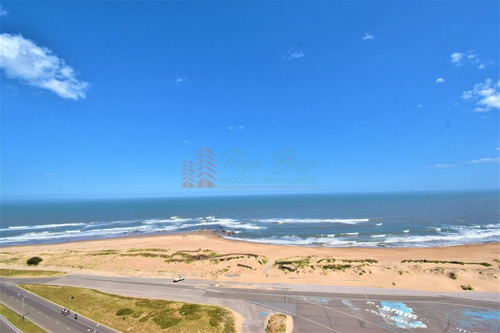 Imagen 1 de 17 de Apartamento En Brava, 2 Dormitorios * - Punta Del Este Brava