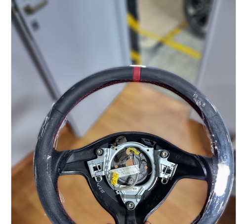 Tapizado En Cuero De Volante