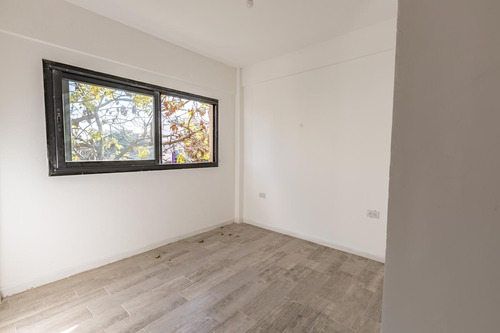 Venta Depto Piso 3 Amb | Luz | Balcón | Villa Del Parque
