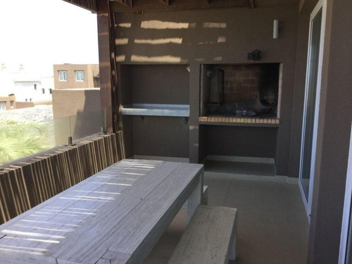 Apartamento En Venta De 2 Dormitorios En Manantiales