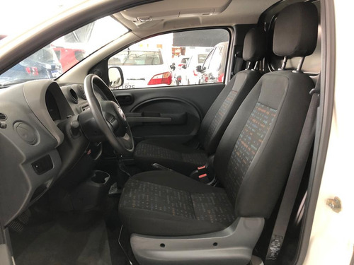 Imagem 9 de 12 de Fiat Fiorino Hard Working 1.4 Flex Completo