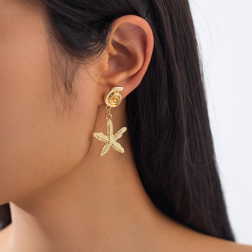 Pendientes Colgantes Asimétricos Simples Con Forma De Estrel