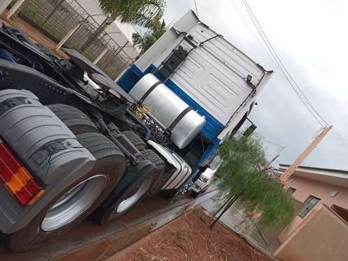 Imagem 3 de 5 de Mercedes Benz Axor 2540