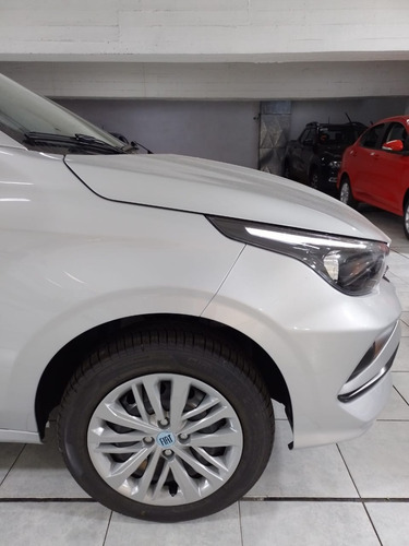 Imagen 5 de 25 de Fiat Cronos Drive 1,3 My23 Llantas De Chapa Tr3
