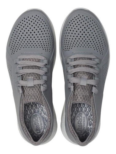 Imagem 4 de 6 de Crocs Literide Pacer Cinza