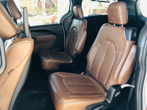 Chrysler Pacifica 2019
