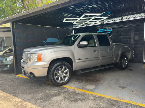 GMC Sierra 6.2 Crew Cab Denali Dvd 403 Hp 4x4 Mt