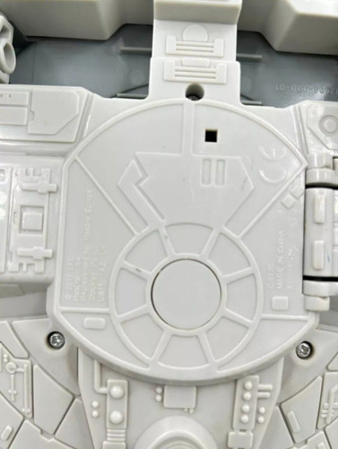 Star Wars Halcón Milenario De Hasbro 2011 Millennium Falcon (Usado)